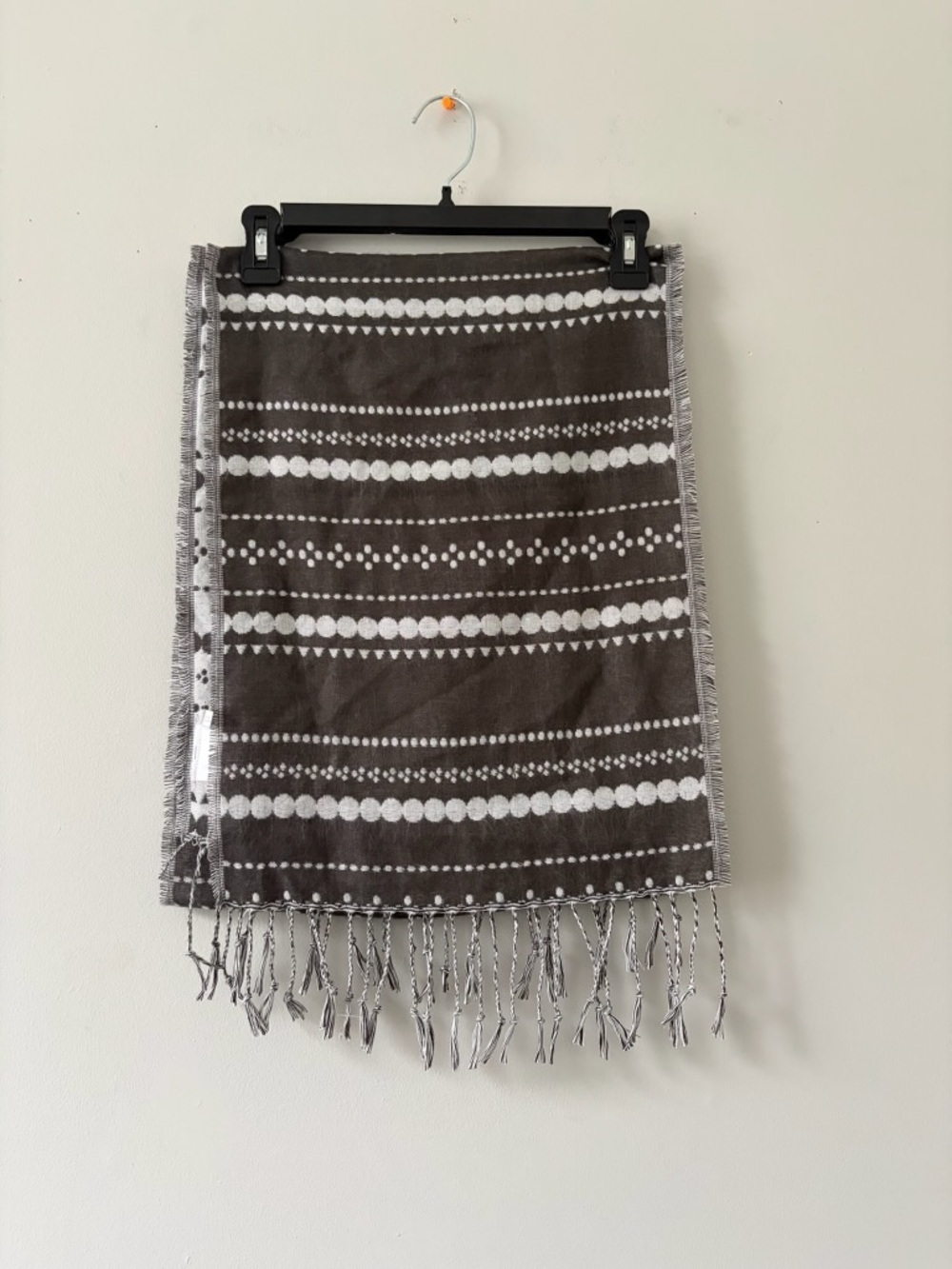 thirty-one Brown and White Patterned Fringe Scarf/Wrap